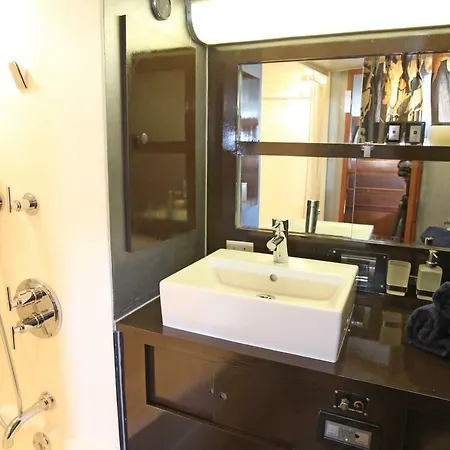 Hotel en barco Yacht Marotte *